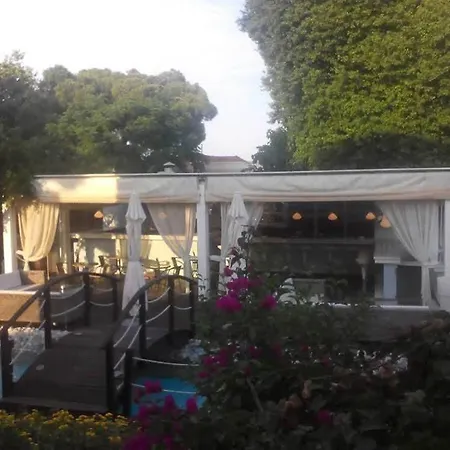 K Boutique 4*