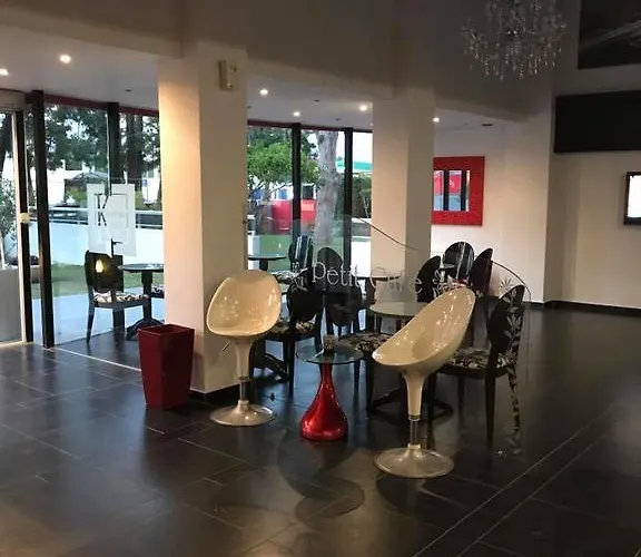 מלון K Boutique יאליסוס